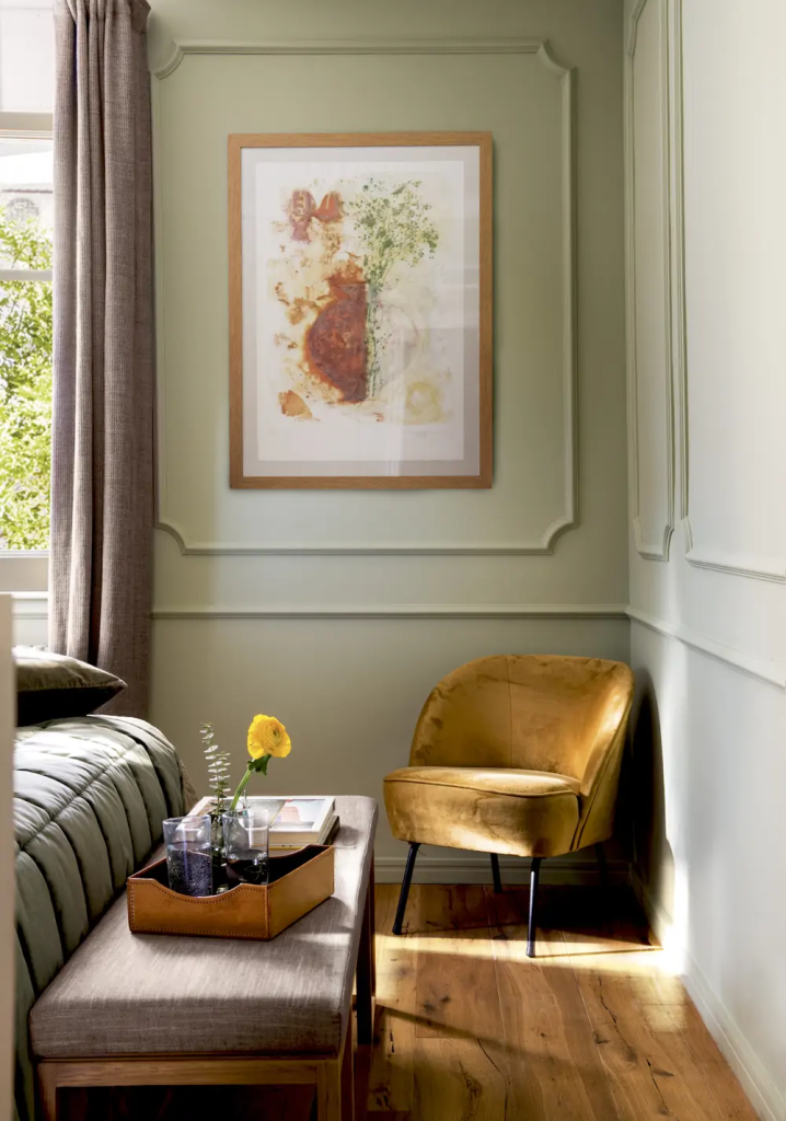 salon peinture Color drenching