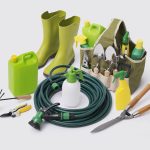 Jardinage facile : les 7 outils indispensables pour débuter sans se tromper