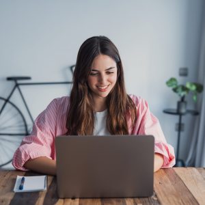 Comment gagner de l&rsquo;argent sur Internet rapidement : 25 façons éprouvées en 2026